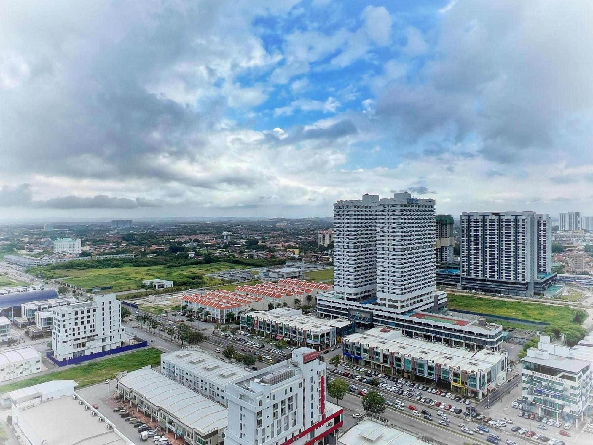 Jzstay - Atlantis Residences - 1br & 2br Malacca